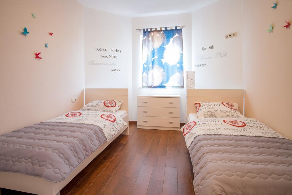 The Golden Island Apartments كرك الغرفة الصورة